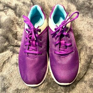 Foot Joy Jr girl’s golf shoes in like new condition